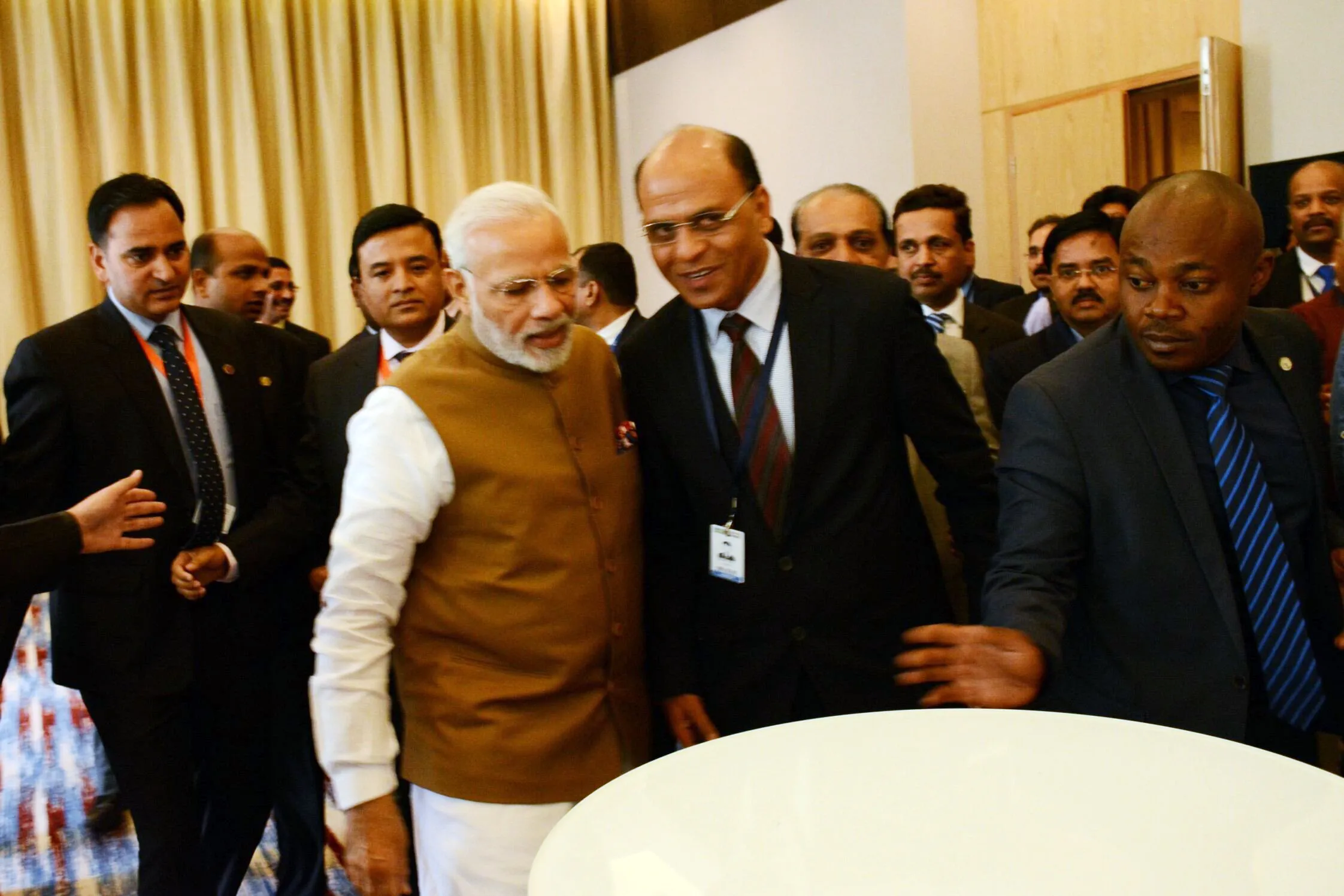 Rwanda – India Business forum held at Rwanda and Ramesh Mutha with The Prime Minister of India Shri Narendra Modi.